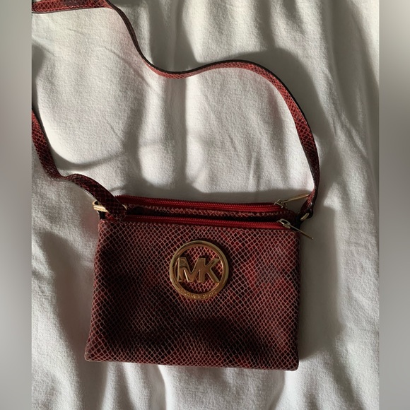 Michael Kors purse - Picture 2 of 4